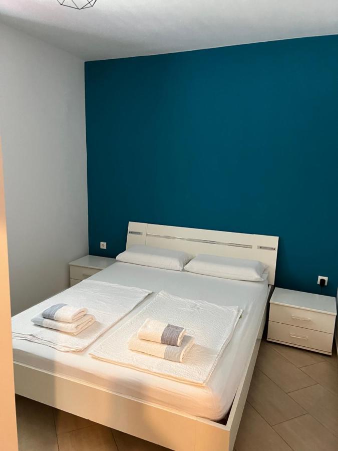 Apartments Villa Marina ロゴズニッツァ エクステリア 写真