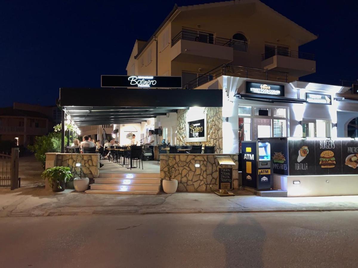 Apartments Villa Marina ロゴズニッツァ エクステリア 写真